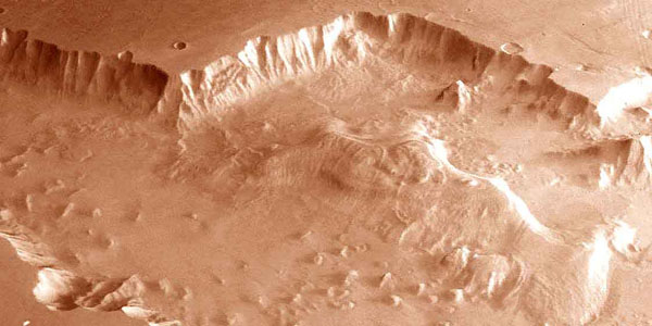 Sub-ice Volcanism on Earth and Mars thumbnail
